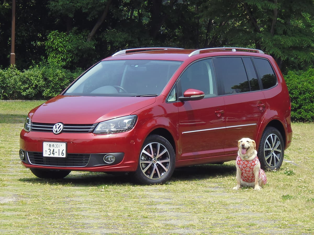 愛犬との旅行に最適な輸入車の条件とは ワンコとの実証テストと数値で徹底分析 Auto Messe Web カスタム アウトドア 福祉車両 モータースポーツなどのカーライフ情報が満載 2ページ目