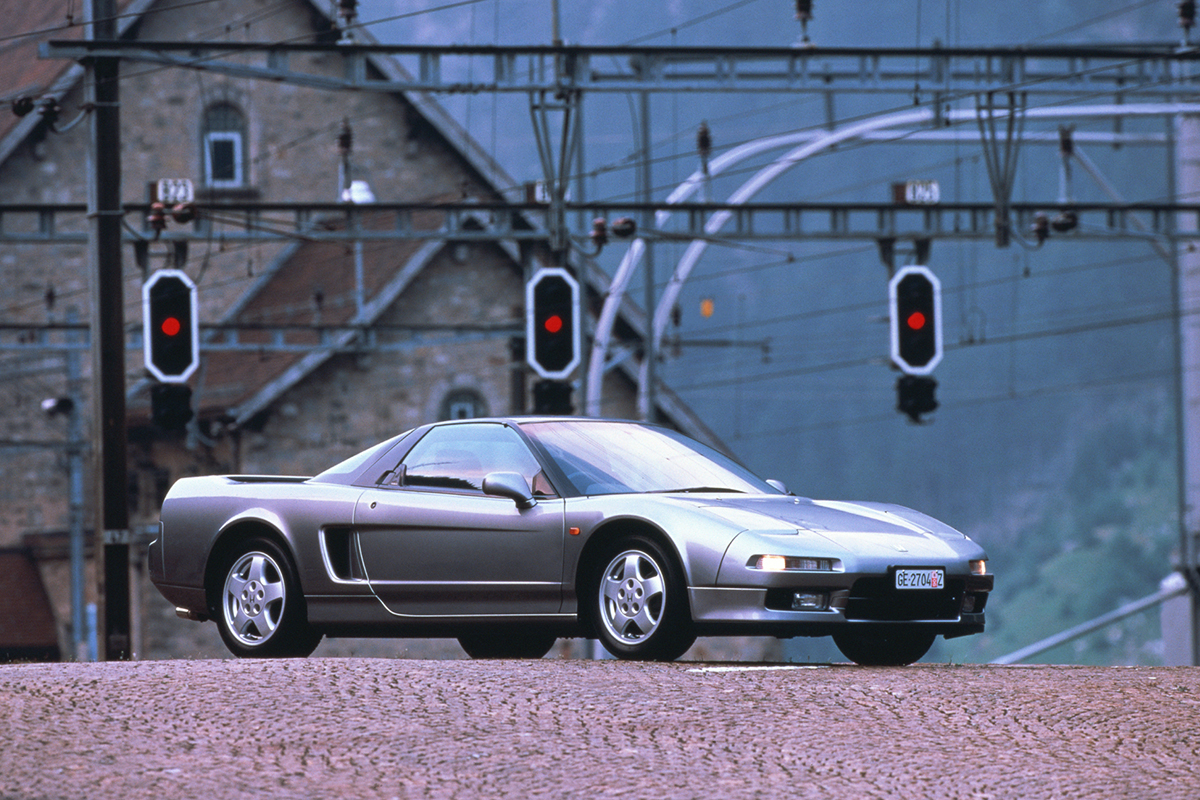 日本の旧車が消えていく 90年代の国産スポーツカーが異常高騰しているワケ Auto Messe Web カスタム アウトドア 福祉車両 モータースポーツなどのカーライフ情報が満載