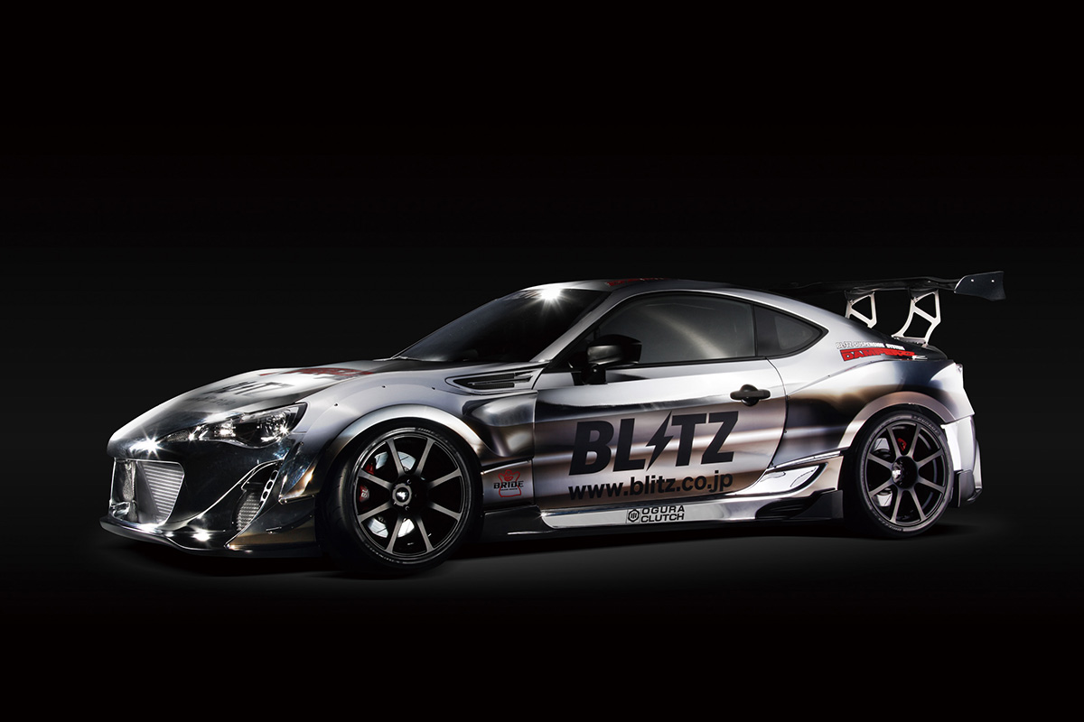 BLITZのトヨタ86のデモカー