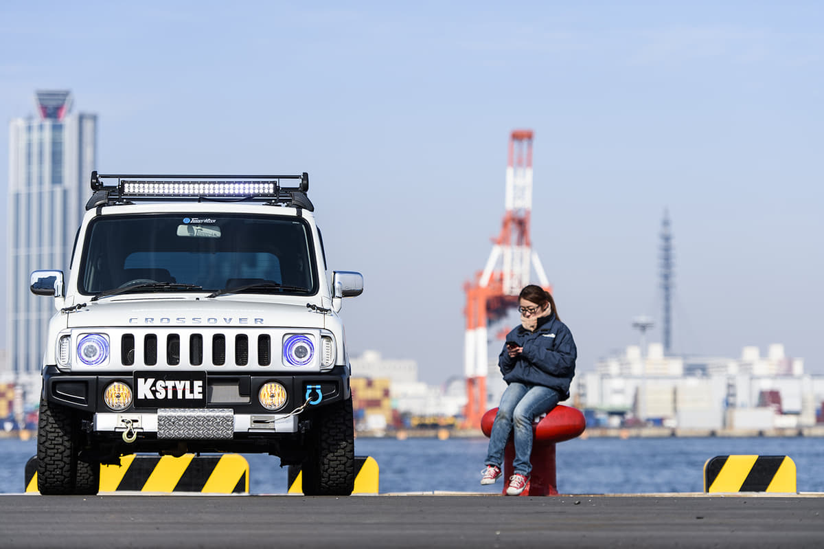 車高を上げてジープ・ラングラー風にカスタムした初期型ラパン