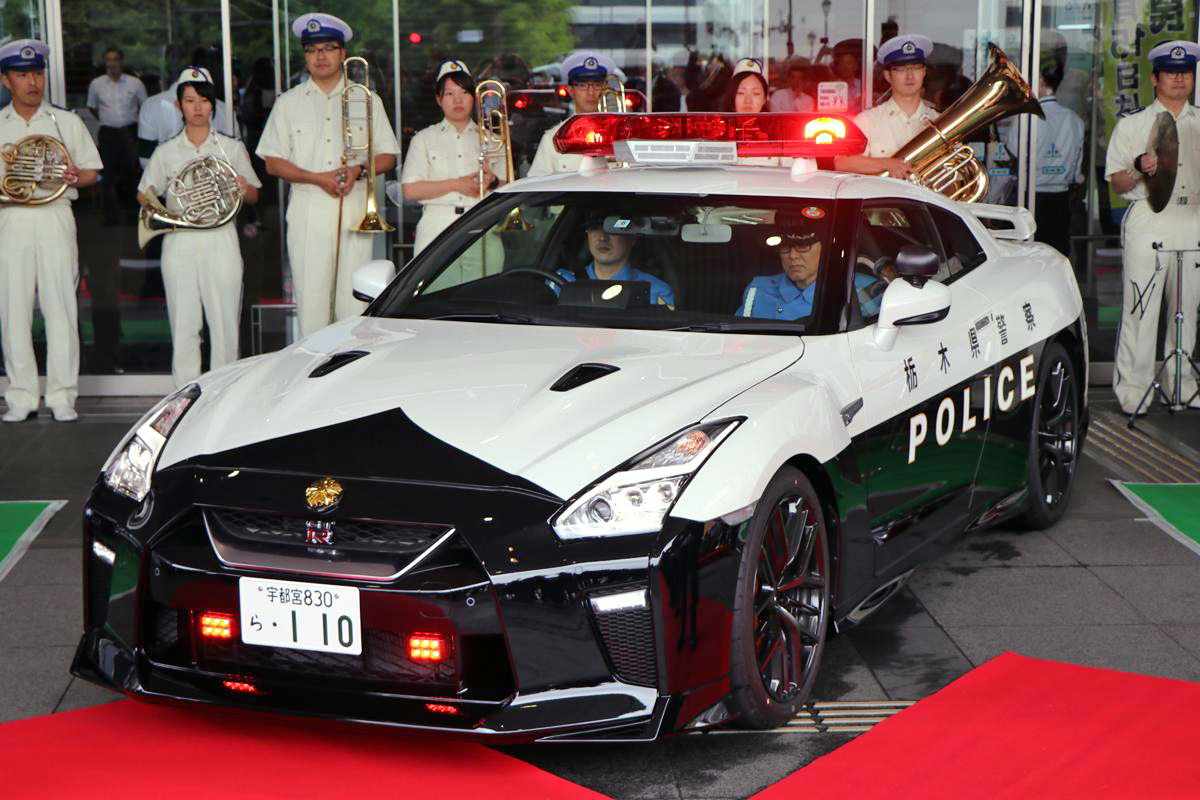 栃木県警のR35 GT-R