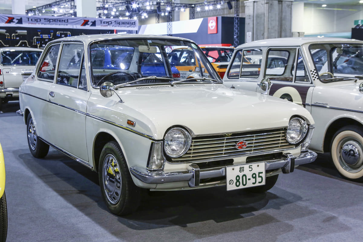 1966年に発売がされたスバル1000は2017年に大阪オートメッセに展示された