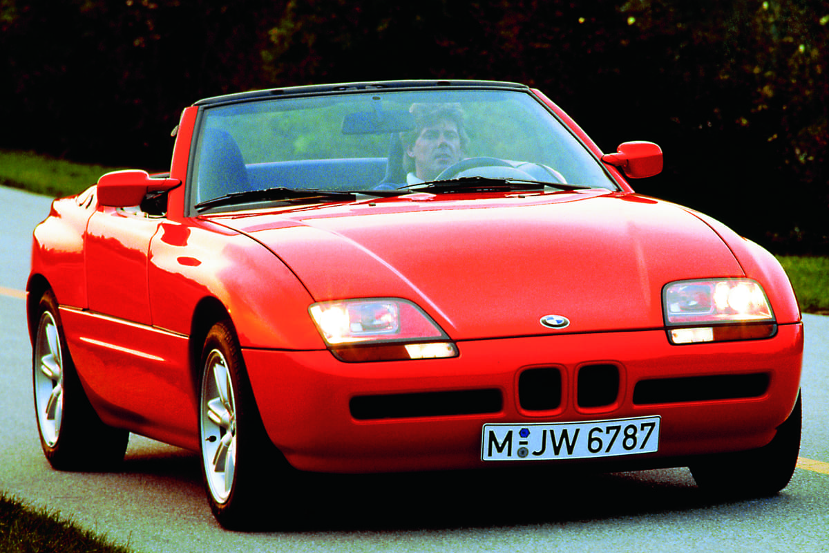 ドアが閉まった状態のBMW Z1