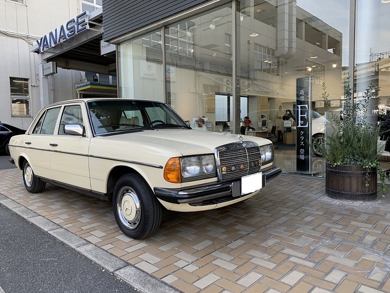 以前の記事でもご紹介した1978年式「300D/W123」