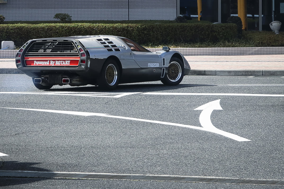 1970年のモーターショーに登場したマツダのプロトタイプRX500の紹介 〜 画像76