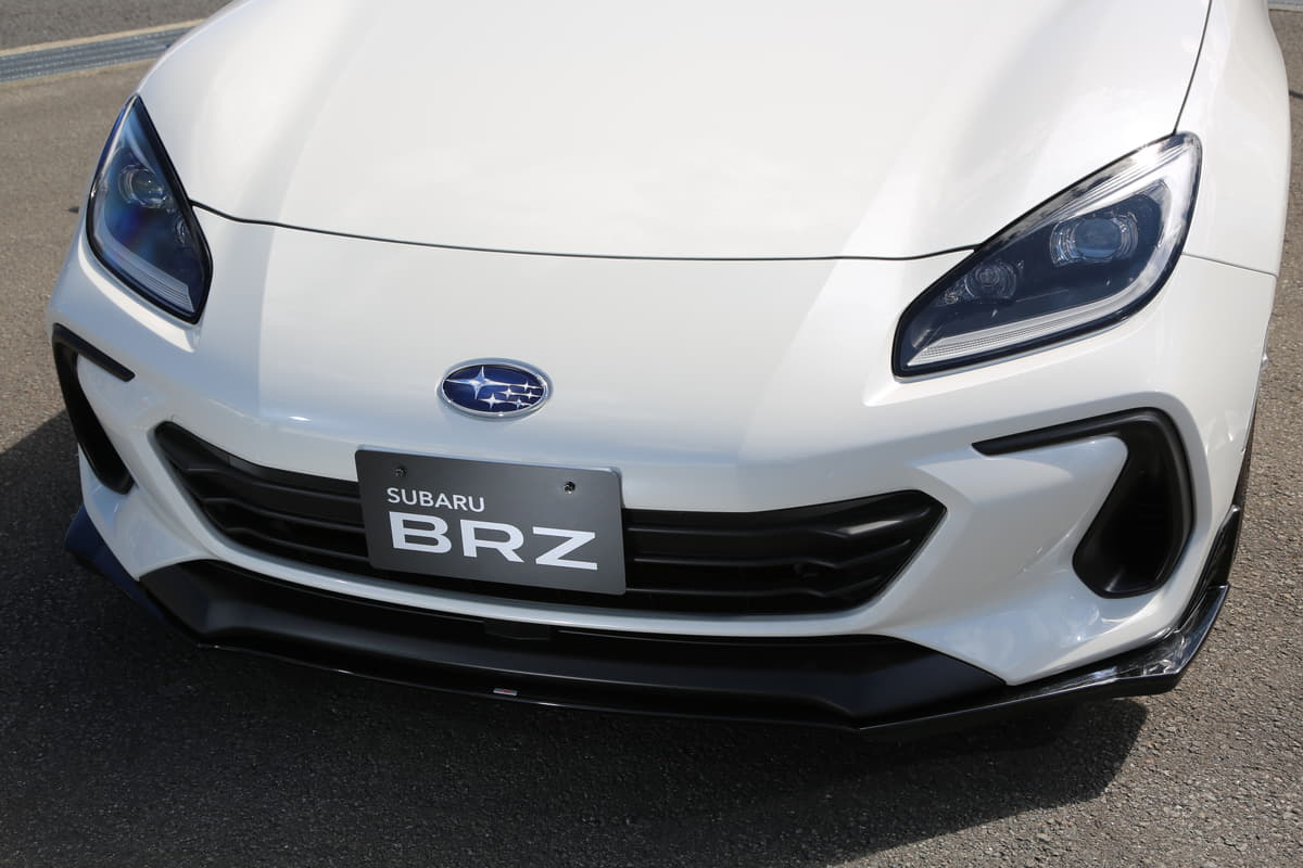 スバル新型BRZのSTIパフォーマンスパーツの紹介