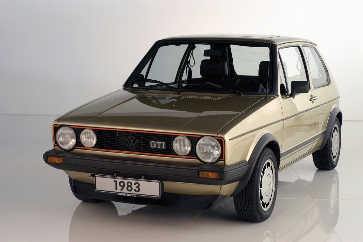 画像ギャラリー 庶民のスポーツカー の金字塔 ゴルフ初代gti が想定外のヒットを飛ばした理由とは 画像9 Auto Messe Web カスタム アウトドア 福祉車両 モータースポーツなどのカーライフ情報が満載