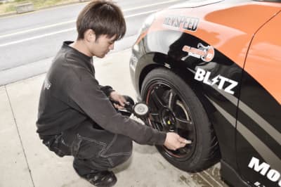 サーキット初心者はタイヤなどのボトムからクルマ作りすることが大切