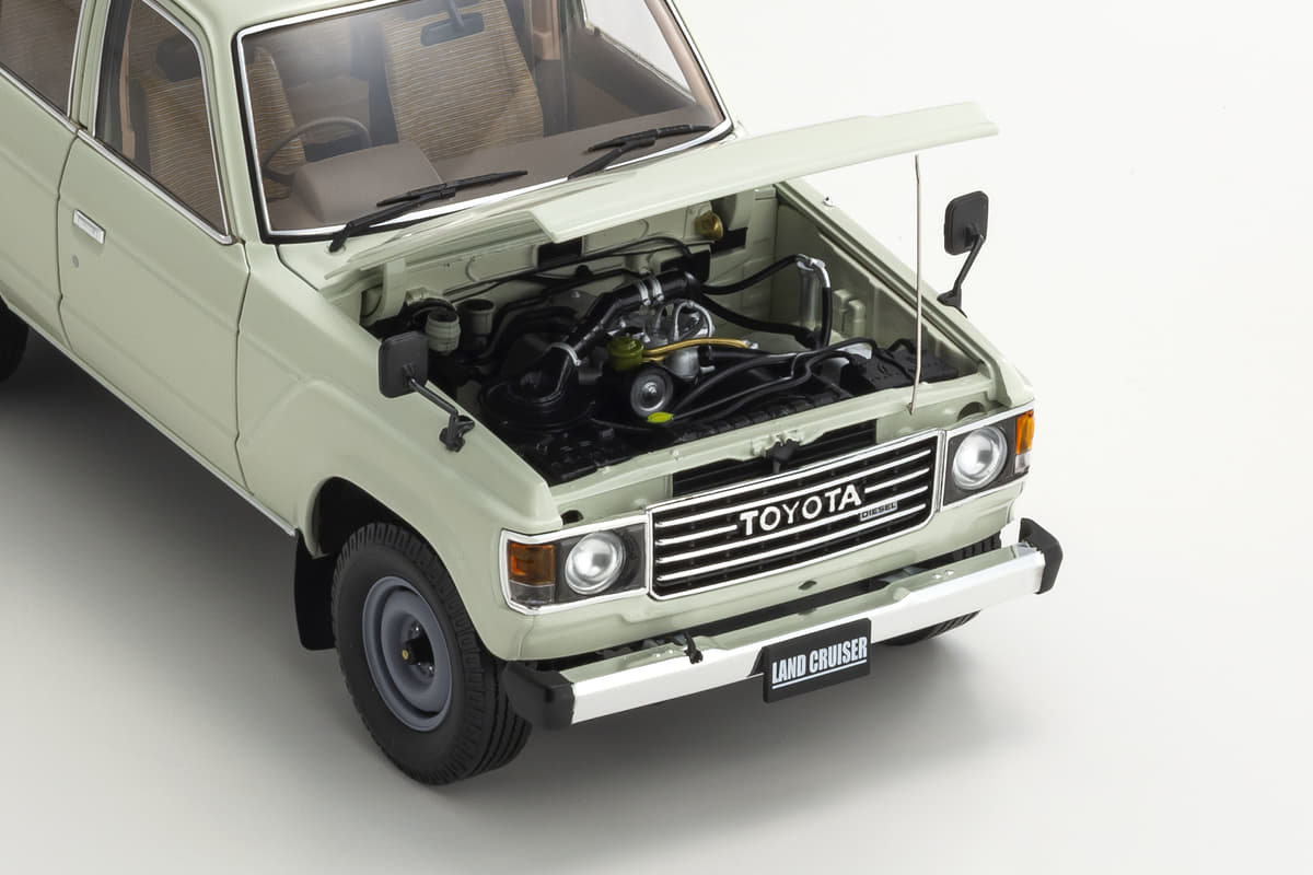 トヨタ・60ランドクルーザーが1/18スケールで復活！ 新色が追加