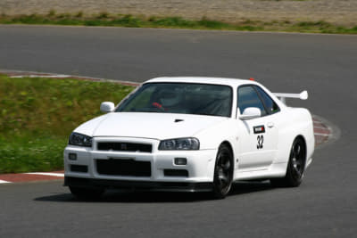 サーキット走行のイメージ