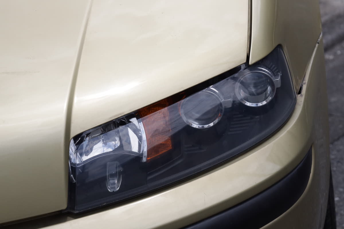 旧車の大敵 ヘッドライトの黄ばみ 往年の輝きを復活させる方法は Auto Messe Web カスタム アウトドア 福祉車両 モータースポーツなどのカーライフ情報が満載