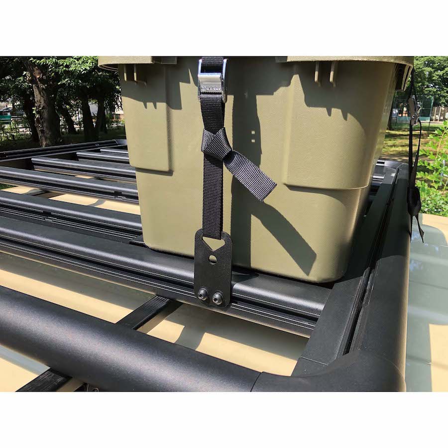 INNOからミドルサイズSUV用ルーフラック新発売