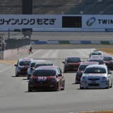 ワンメイクレースのスタートシーン