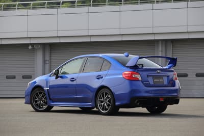 WRX STIのリヤビュー