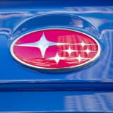 チェリーレッド化した六連星エンブレム