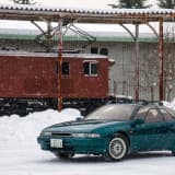 AWDなら雪上走行もお手の物のSVX