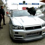 筑波でタイムアタックするNISMO R34GT-R Z-tune