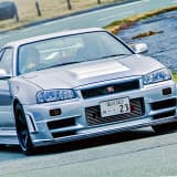 公道走行もこなすNISMO R34 GT-R Z-tune