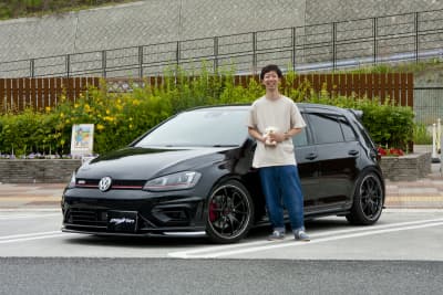 大阪府ペイトンで撮影したVWゴルフGTI