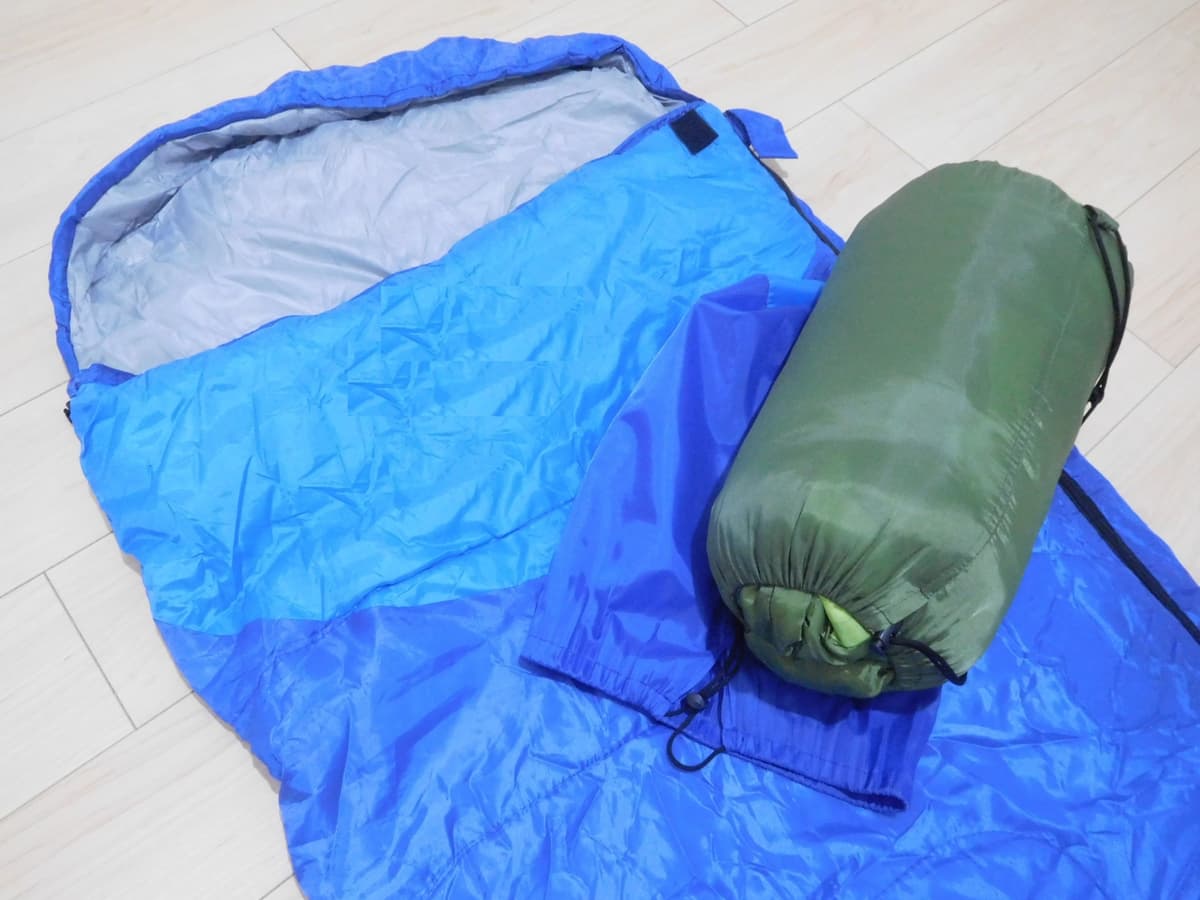 キャンプで使った「寝袋」手入れしないとどうなる？　意外と知らない「お手入れ」の方法とは