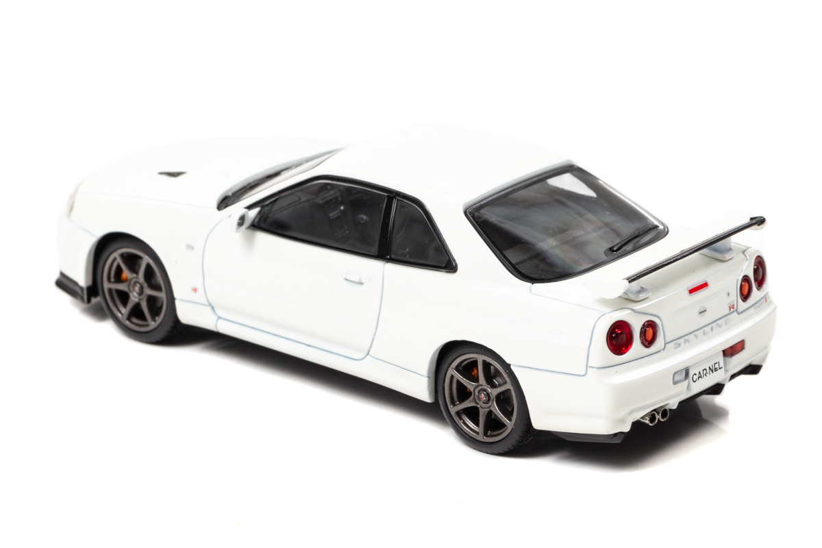 最後のスカイラインGT-R（BNR34）1/43スケールモデルが