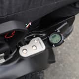 Gennyの操作パネルとバッテリー残量計