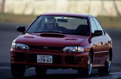 GC8型インプレッサWRX STI（1992）