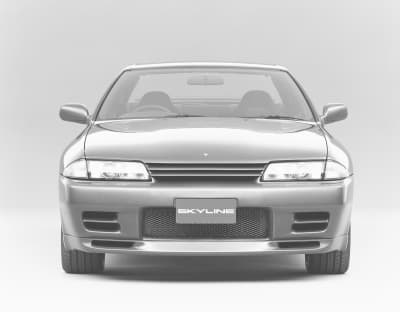 R32スカイラインGT-R正面