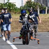 バイク走行シーン