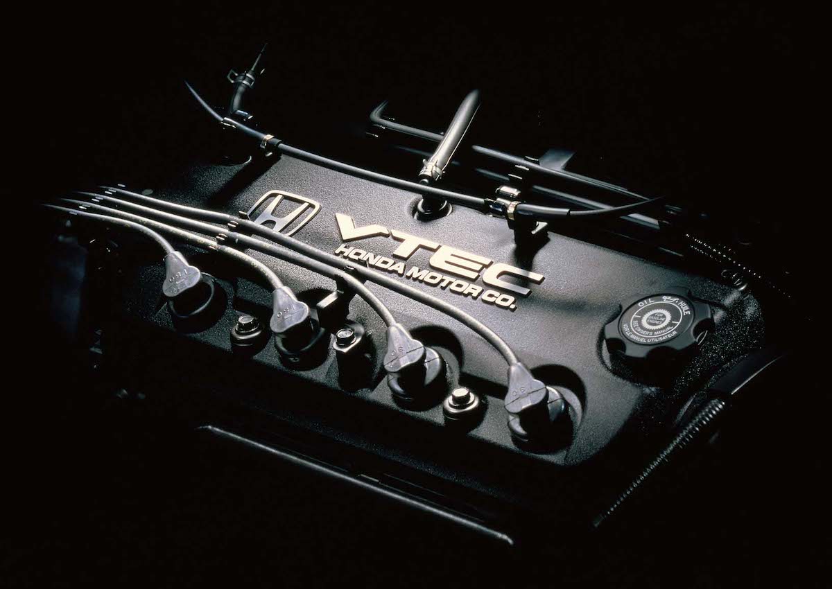 F20B型2L直4DOHC  VTECエンジン