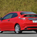 FN2型シビックタイプRリヤスタイル