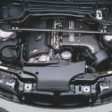 E46型M3 CSL（エンジンルーム）