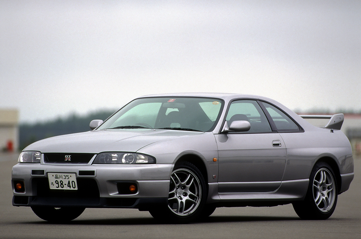 R33GT-Rのフロントスタイリング