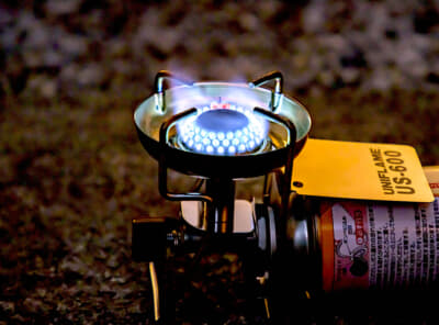 ユニフレームUS-600シングルバーナー（点火）