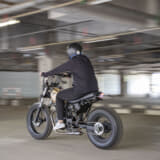 TW200(ライディング)