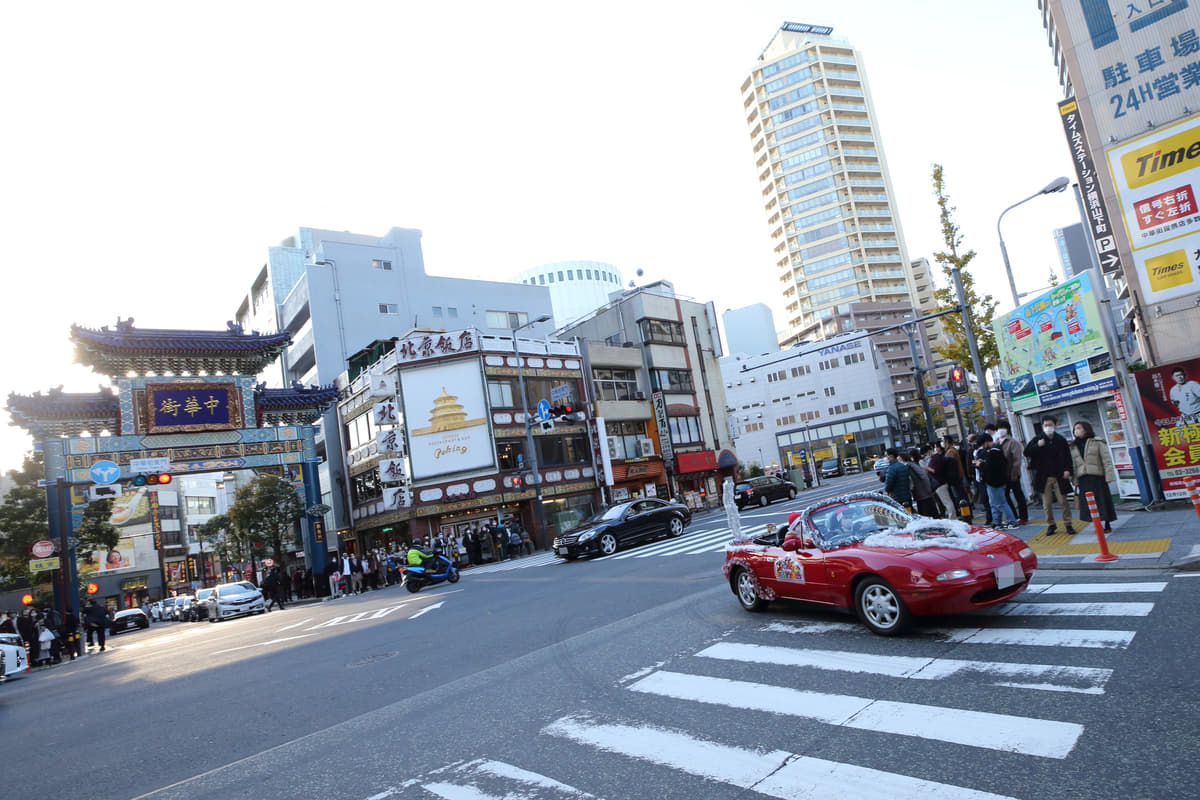 RCOJによるドライブサンタ企画。横浜の名所を巡る
