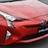 グリルレスなプリウス