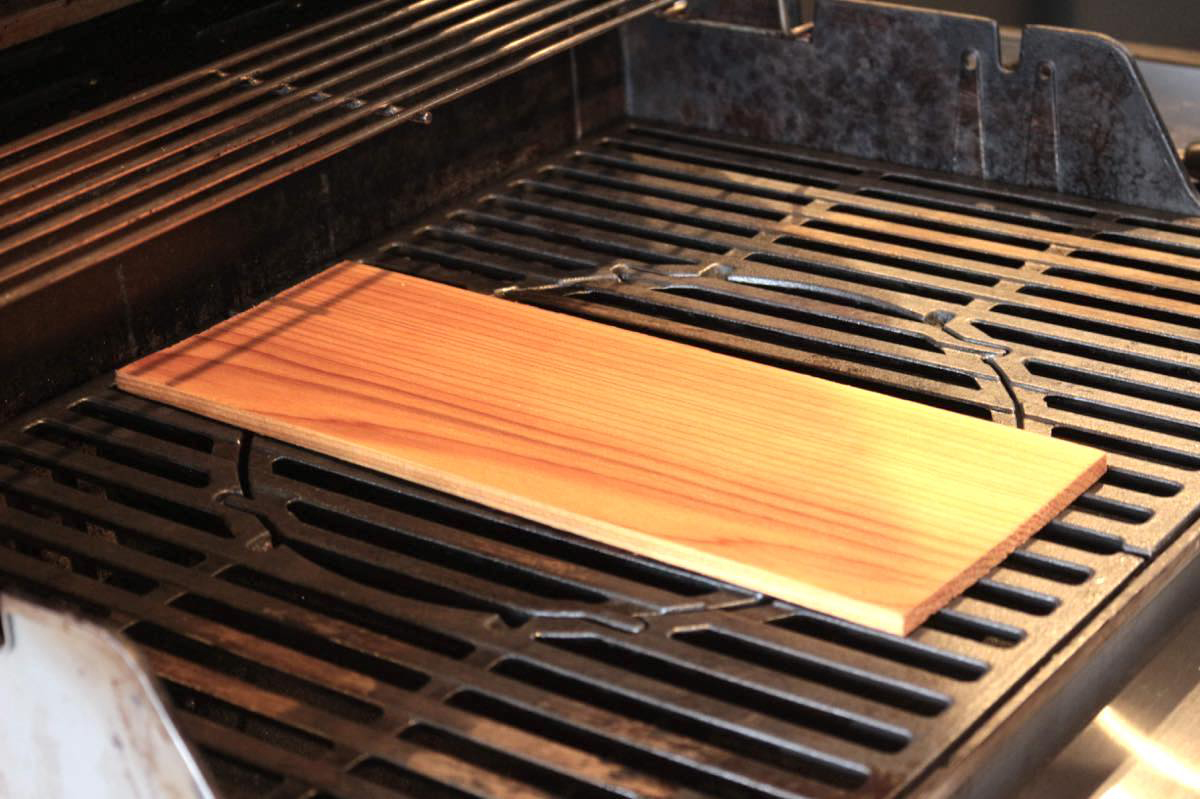 木の板で料理するバーベキュー料理「ウッドプランク」とは 〜 画像3