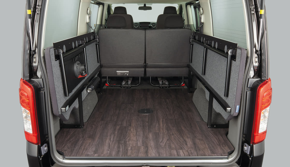 Amw Businessvan Campbest Gazou33 Auto Messe Web カスタム アウトドア 福祉車両 モータースポーツなどのカーライフ情報が満載