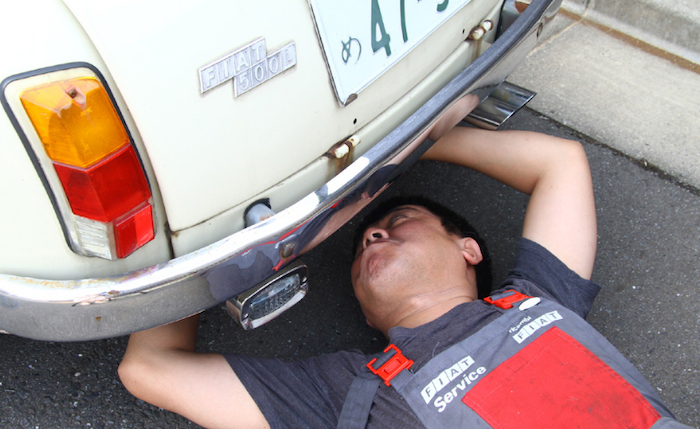 旧車メンテナンス