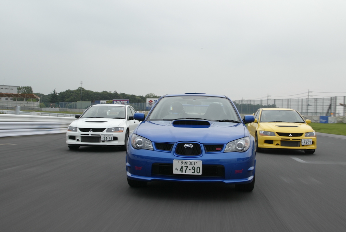 インプレッサWRX vs ランサーエボリューション