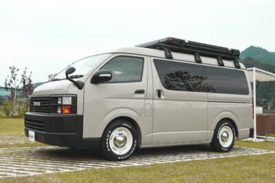 ハイエース（Renoca）