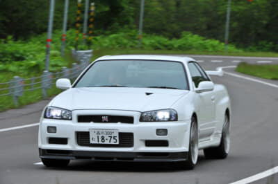 BNR34スカイラインGT-R（走り）