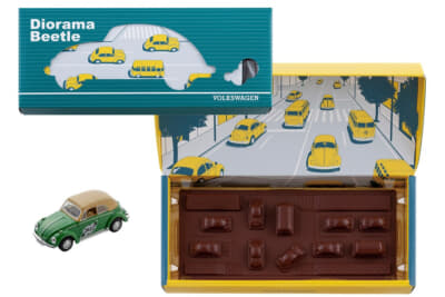 ジオラマのような大きなチョコレート