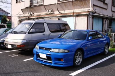 青空駐車しているGT-R