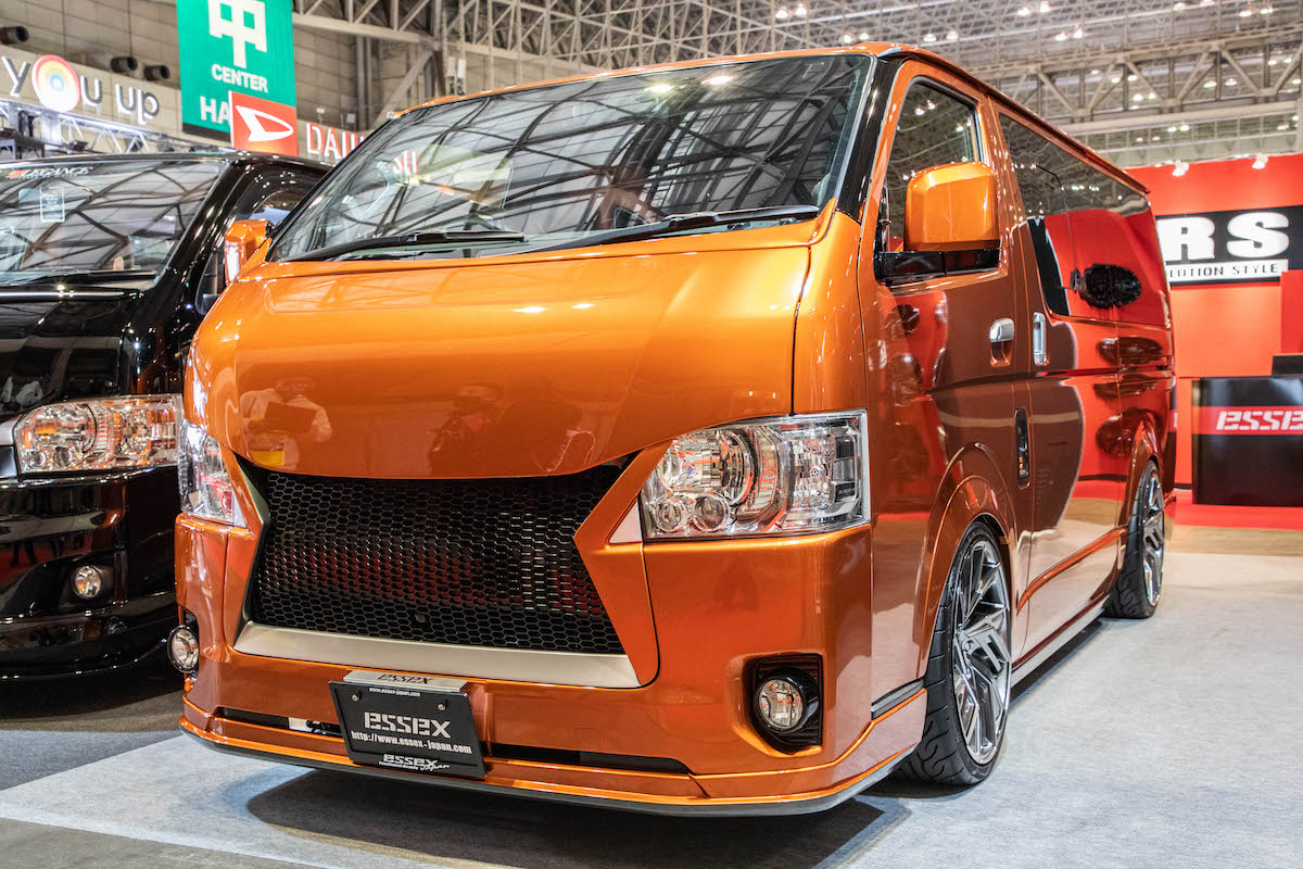ラギッドなキャラバンにスポーティなハイエース！ 箱車カスタムの老舗