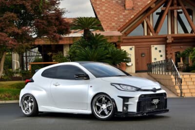 シェブロンGT 5Sを履くGRヤリス