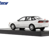 リヤビュー（白）