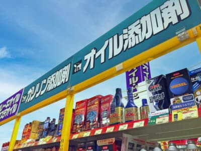 サーキット走行するときはパワーアップ系ガソリン添加剤を使うといい