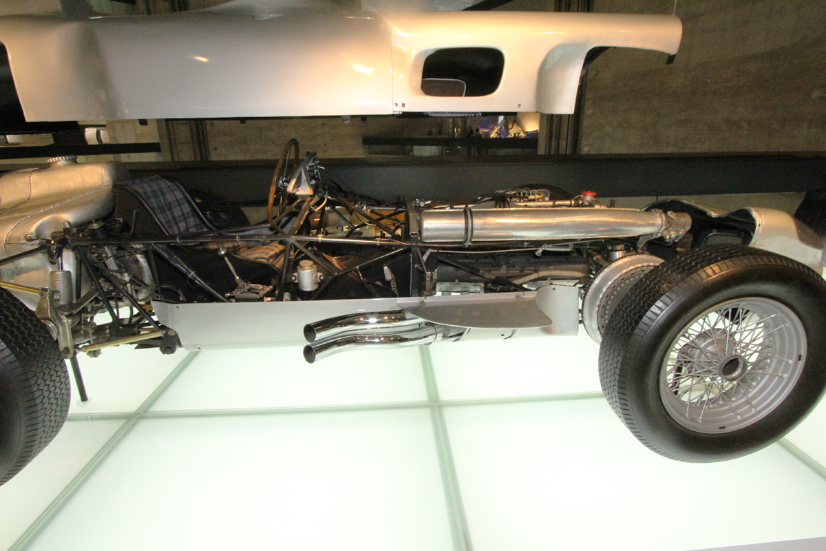 本格クロスカントリー4WD車が採用する「ラダーフレーム」の構造と特徴を解説 〜 画像8